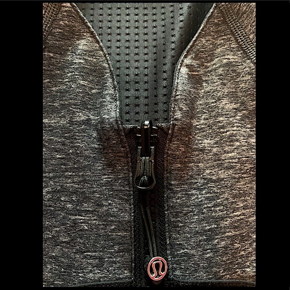 Lululemon Find Your Bliss Jacket - Picture 9 of 9